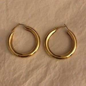 target gold hoop earrings